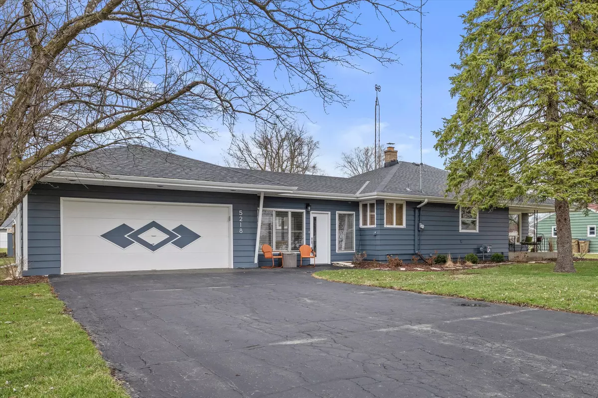 Pleasant Prairie, WI 53158,5218 85th St