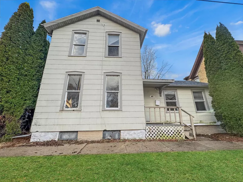 405 Cole St, Watertown, WI 53094