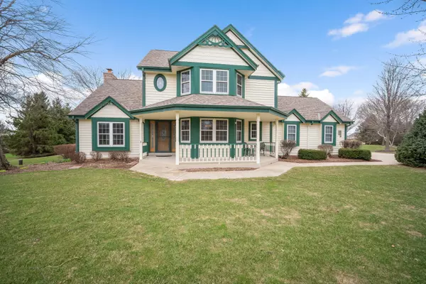 W279N5381 Hanover Hill Rd, Lisbon, WI 53089