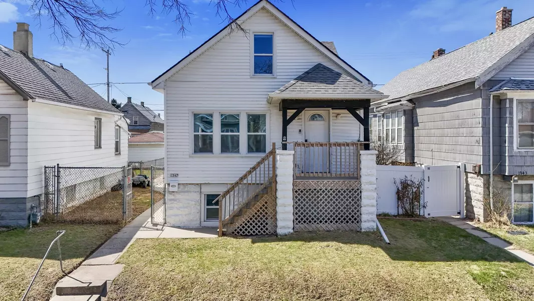 1947 S 12th St, Milwaukee, WI 53204