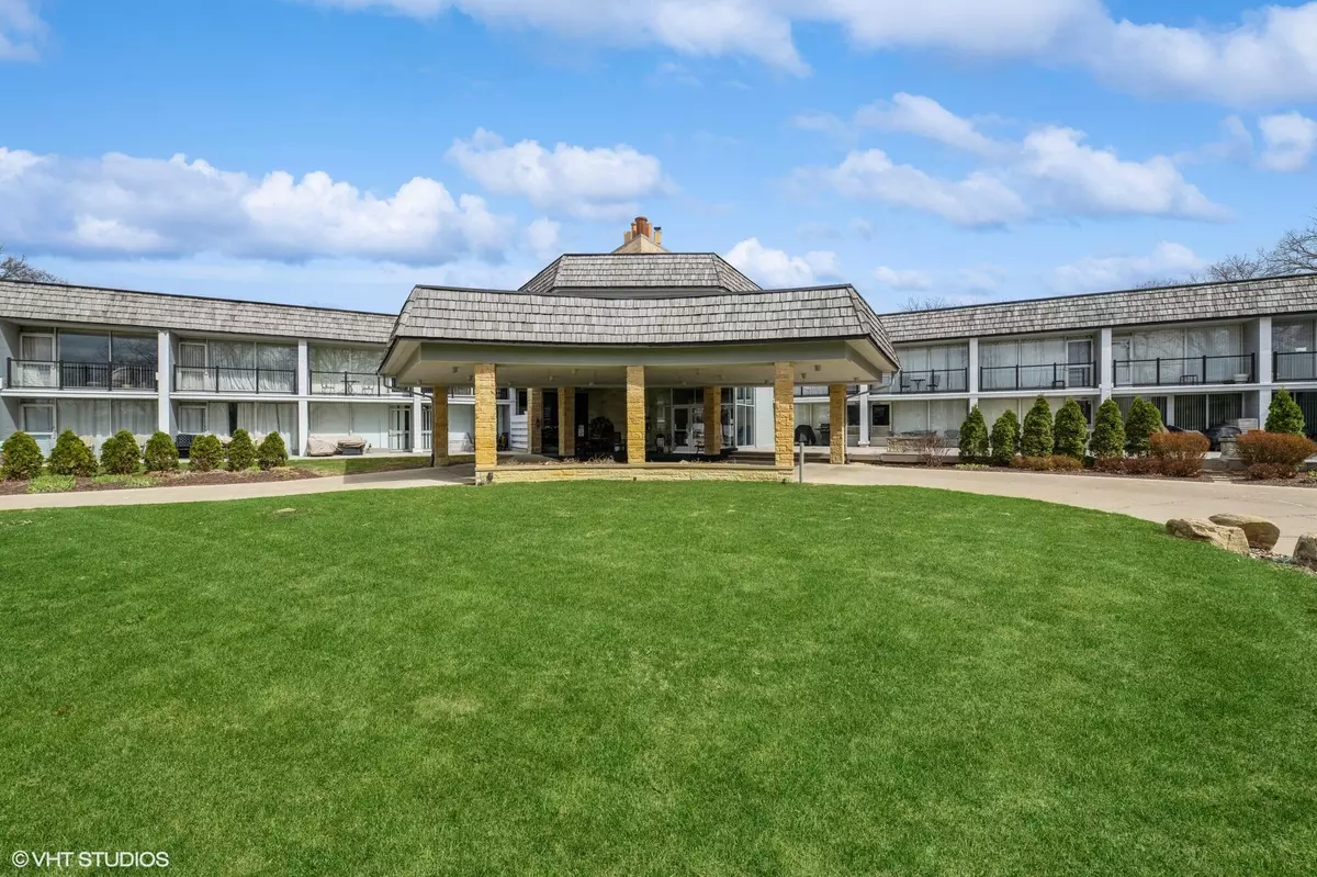 Burlington, WI 53105,3405 S Browns Lake Dr Unit 21