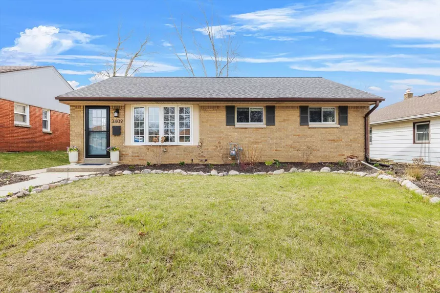 3409 E Whittaker Ave, Cudahy, WI 53110