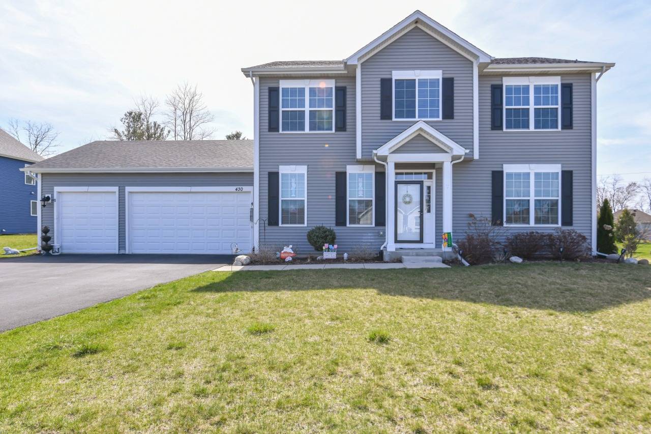 430 Ashley Dr, Williams Bay, WI 53191