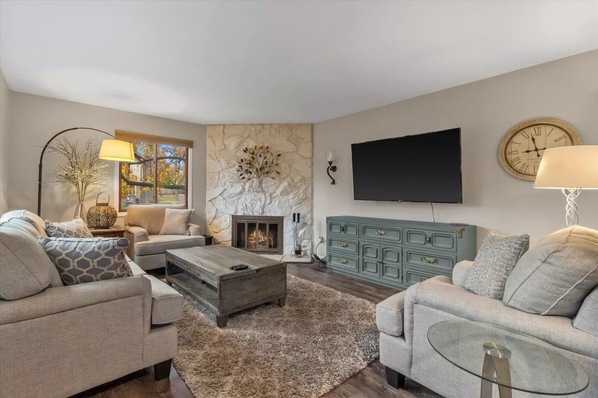 Menomonee Falls, WI 53051,N76W14595 North Point Ct