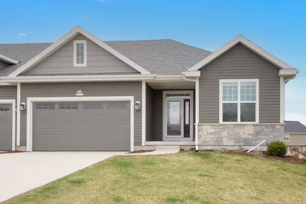 N62W21717 Augusta Pkwy, Menomonee Falls, WI 53051