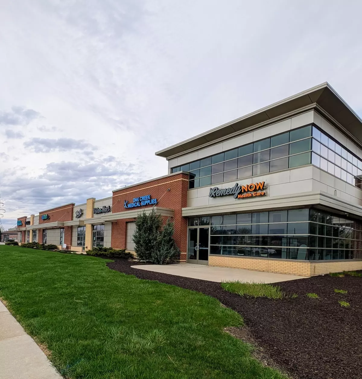 Oak Creek, WI 53154,7001-7003 S Howell Ave Unit 7003