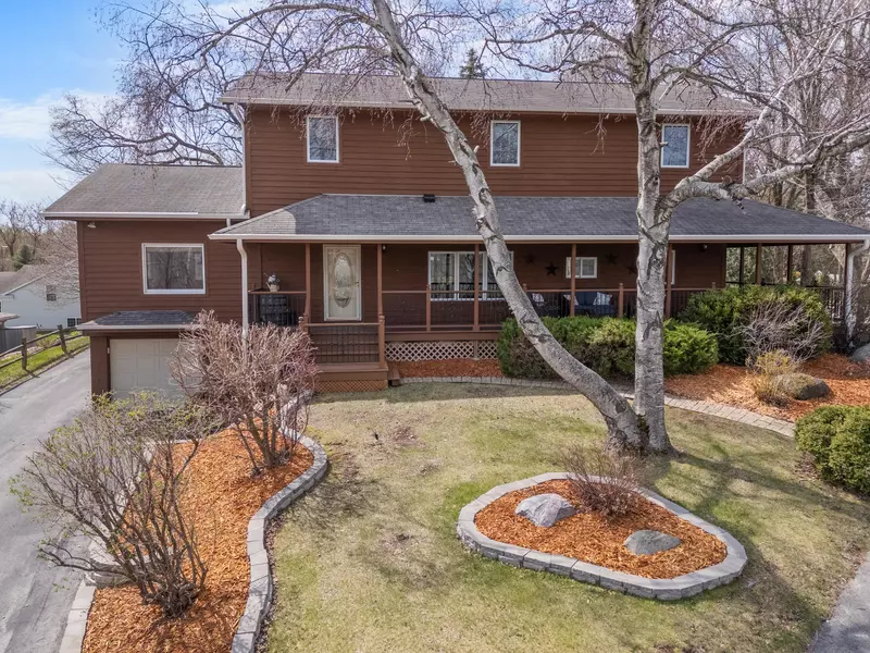 11629 W Cold Spring Rd, Greenfield, WI 53228
