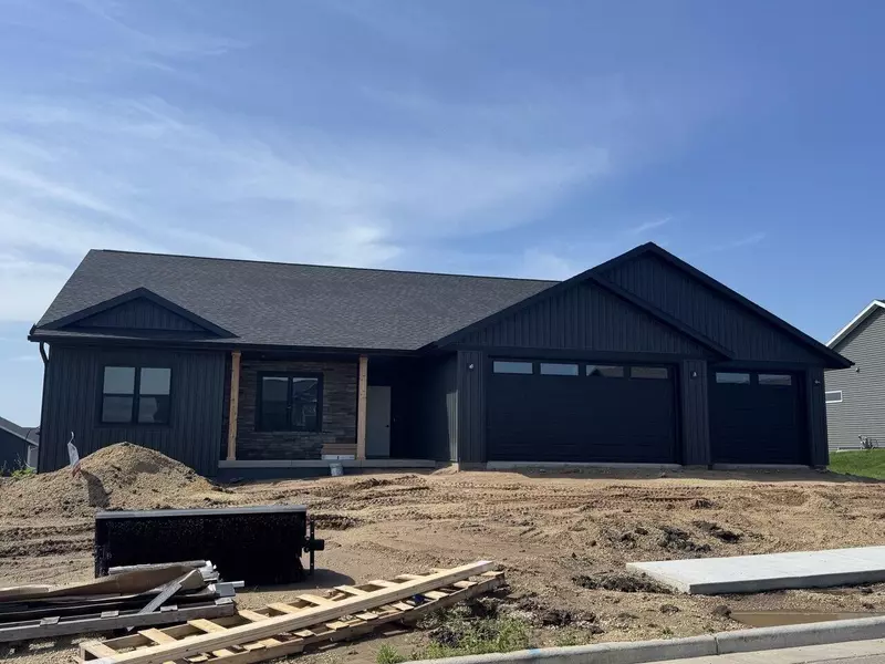 250 Weston Rd, Holmen, WI 54636