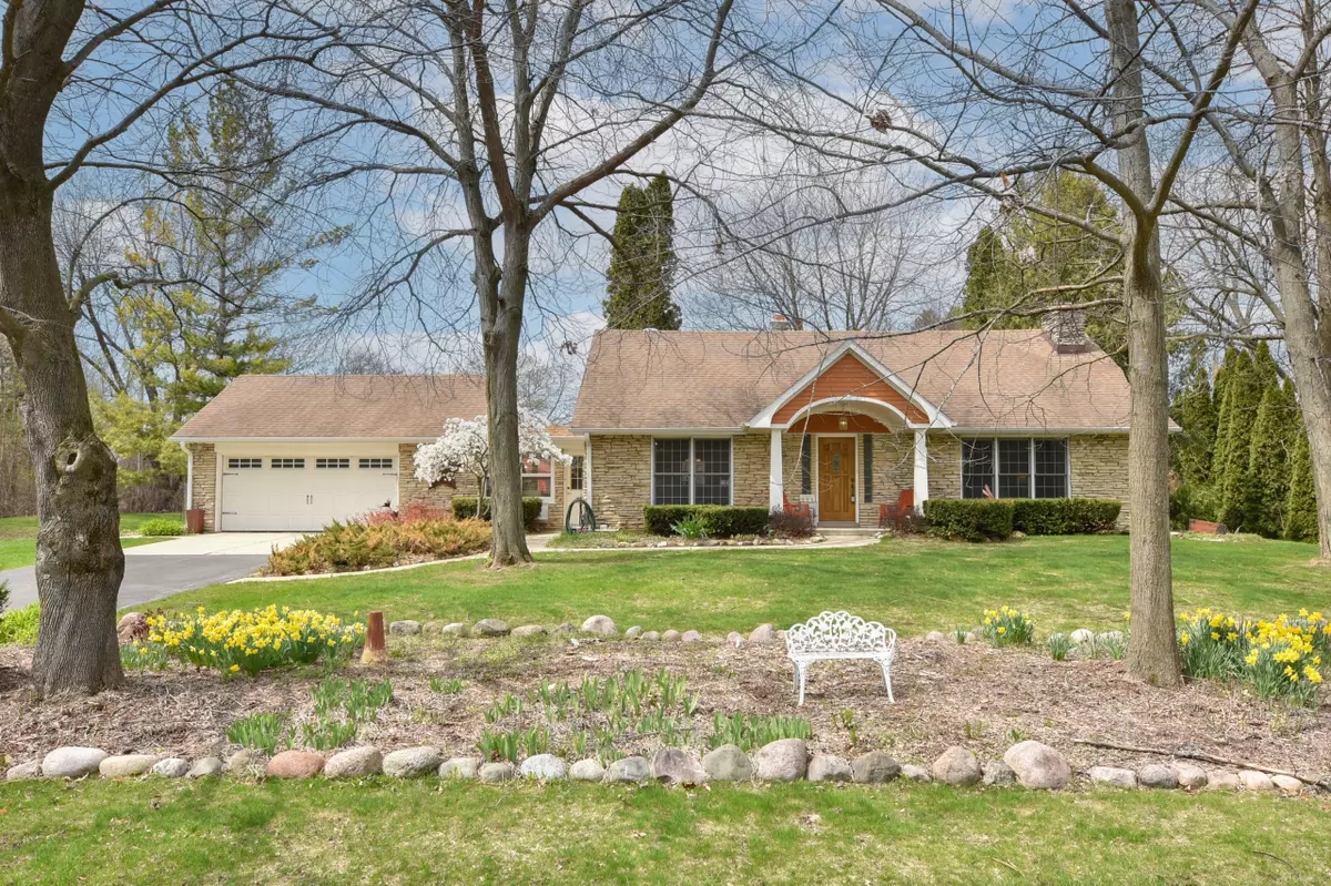 Cedarburg, WI 53012,171 Highview Dr