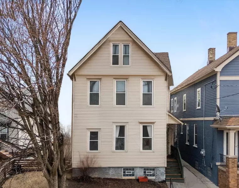 1932 N Warren Ave Unit 1934, Milwaukee, WI 53202