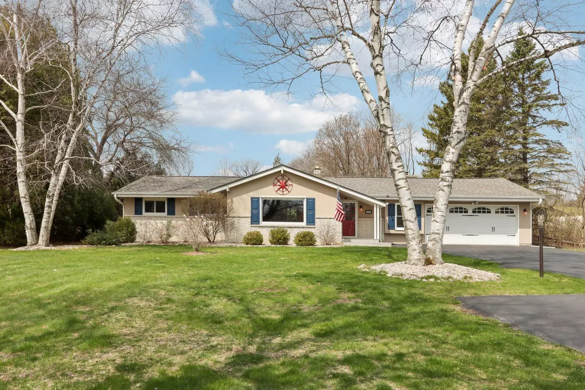 Cedarburg, WI 53012,295 Green Bay Rd