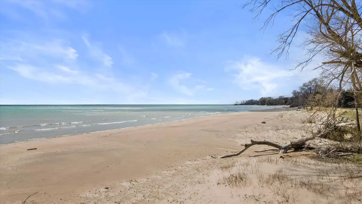 Belgium, WI 53004,6296 Homestead Dr