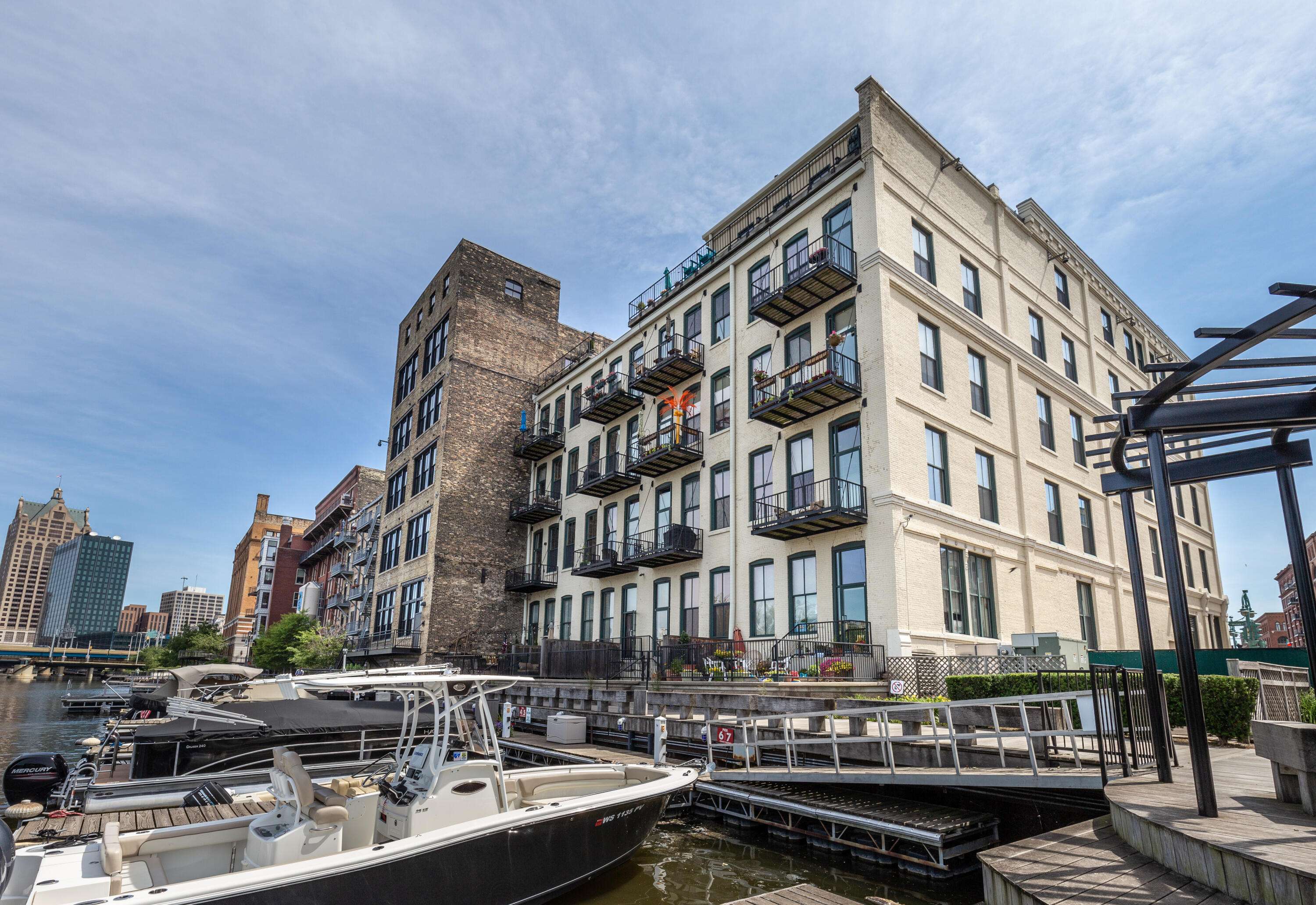 205 N Water St Unit 101, Milwaukee, WI 53202