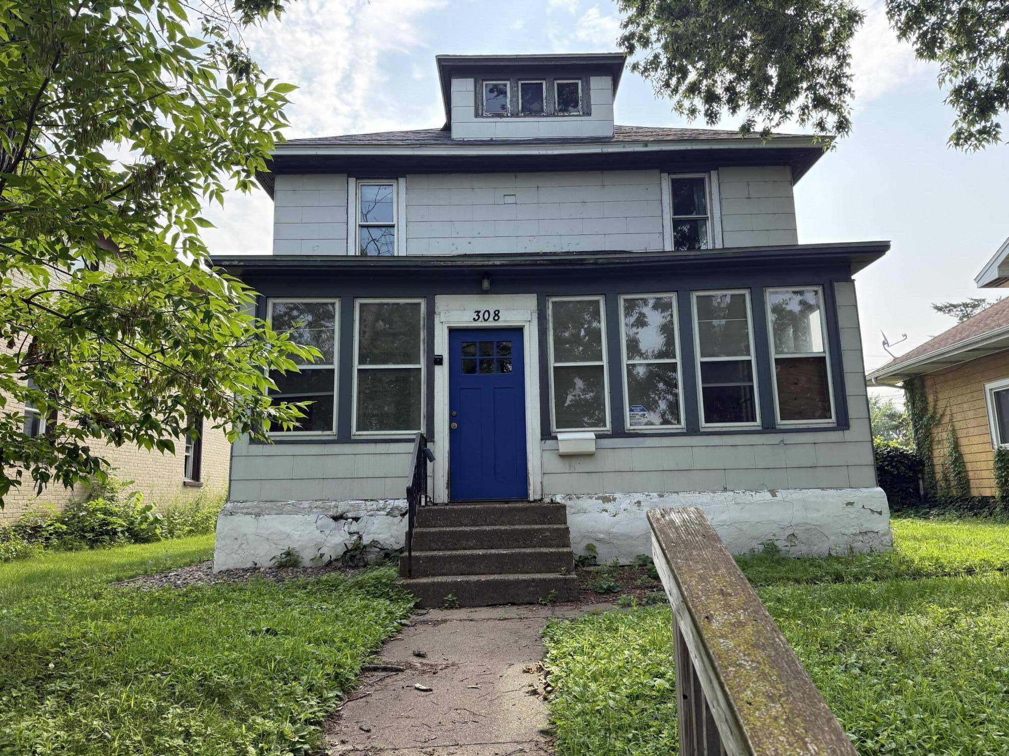 308 Copeland Ave, La Crosse, WI 54603
