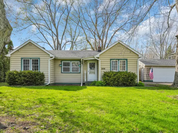 144 113th St, Pleasant Prairie, WI 53158