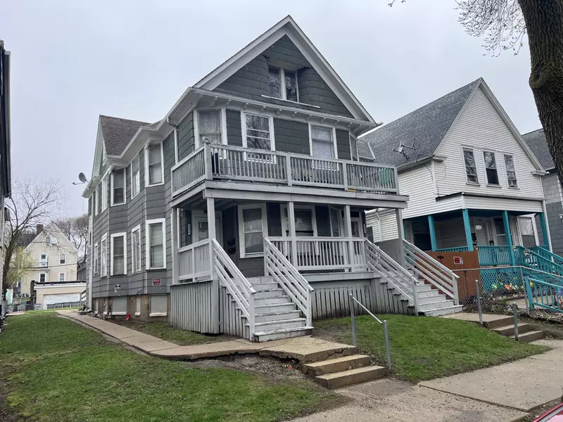 1317 S 20th St Unit 1319, Milwaukee, WI 53204