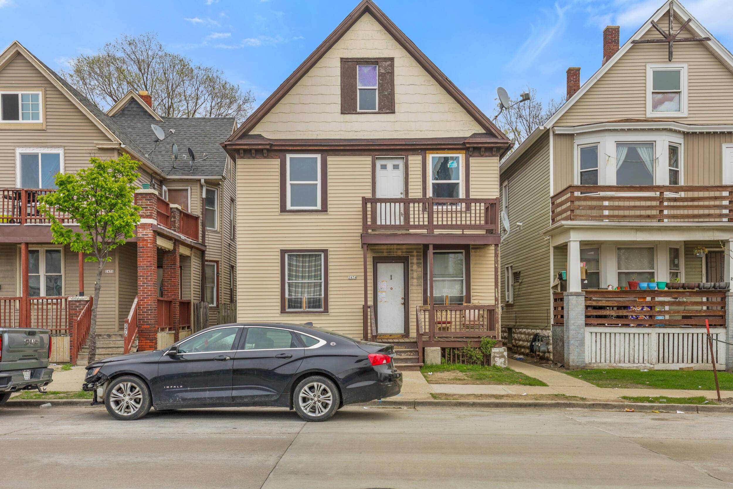 2474 S 13th St, Milwaukee, WI 53215