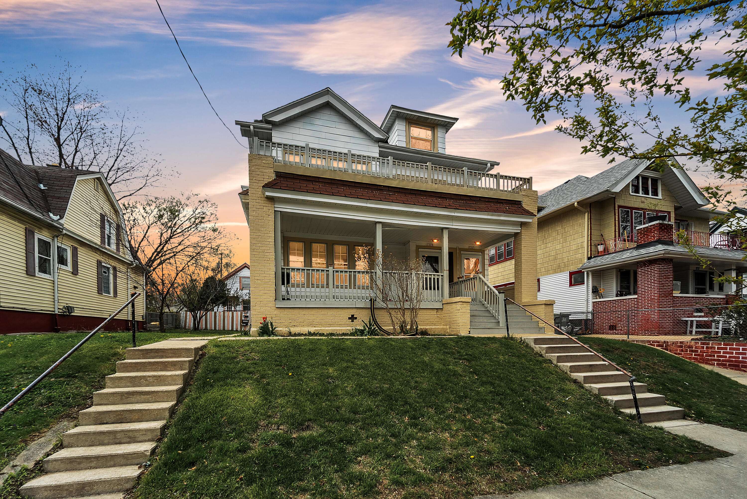 1221 S 24th St Unit 1223, Milwaukee, WI 53204