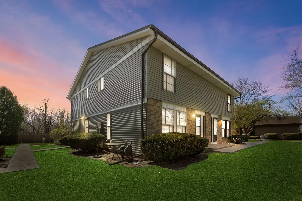 Milwaukee, WI 53223,6920 N Raintree Dr Unit D