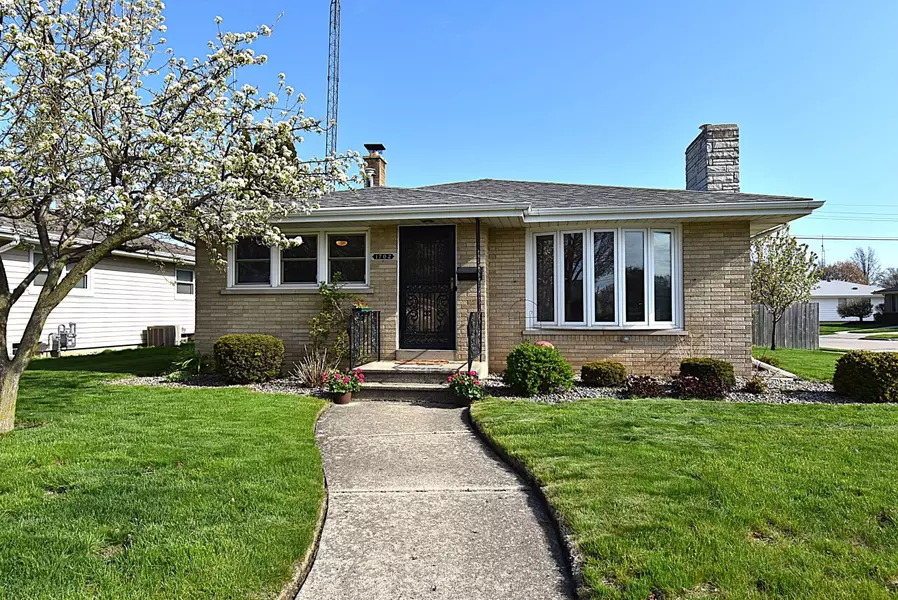 1702 21st St, Kenosha, WI 53140