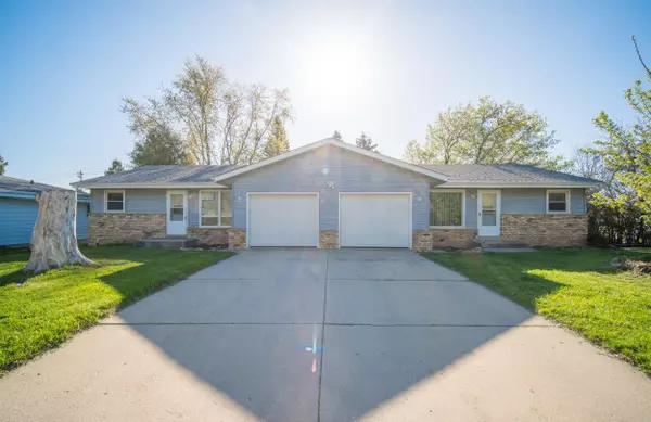 1229 5th Ave Unit 1231, West Bend, WI 53095