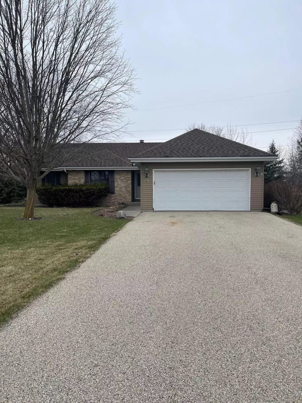Hartland, WI 53029,194 Granary Cir