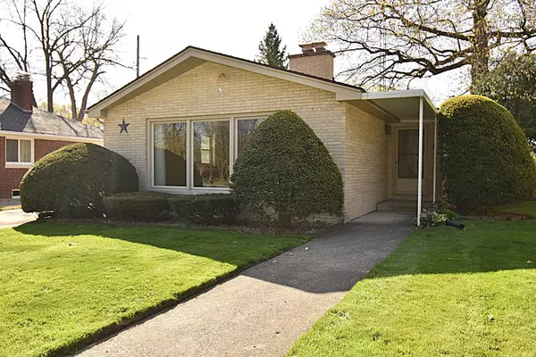 5015 Harrison Rd, Pleasant Prairie, WI 53142