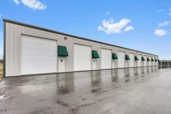 1251 Arthur Dr Unit 13, Milton, WI 53563