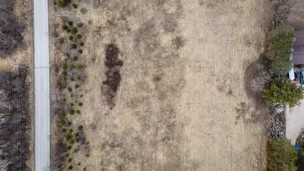 Lt2 S Mill Pond Rd, Dousman, WI 53118