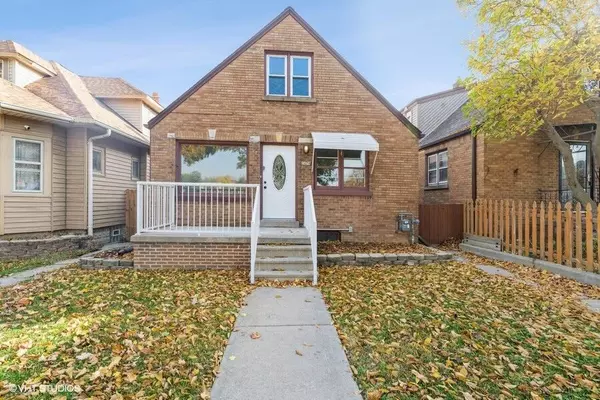 2678 S 16th St, Milwaukee, WI 53215