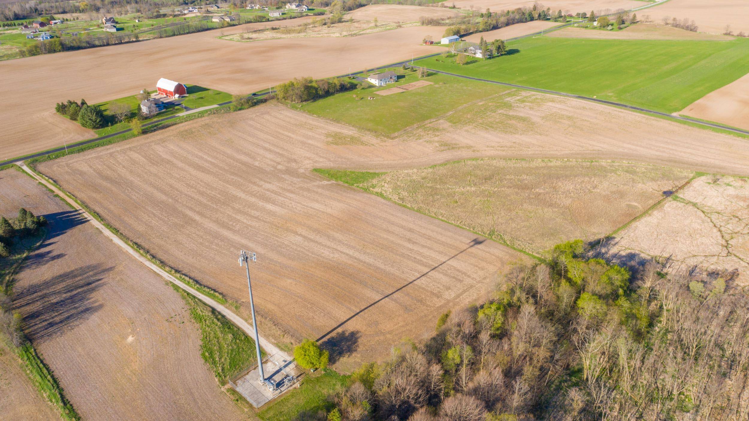 Wayne, WI 53040,5312 Beechnut Dr