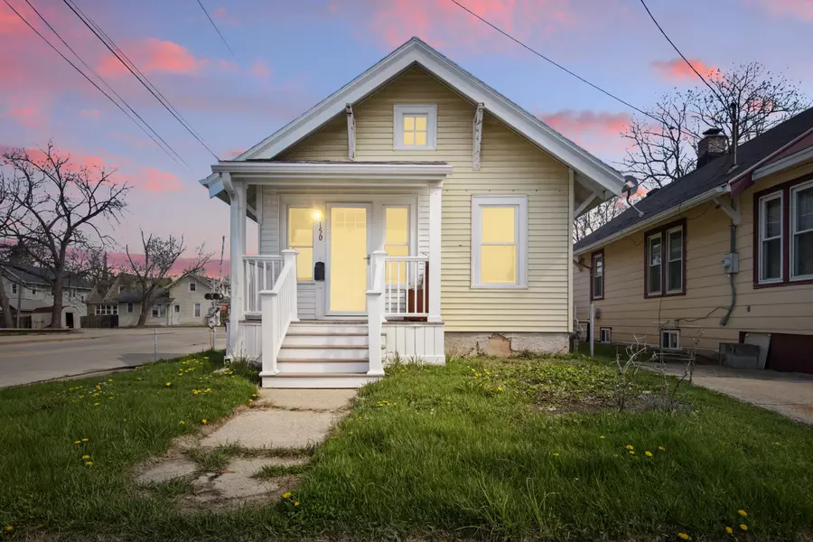 150 Cook St, Waukesha, WI 53186