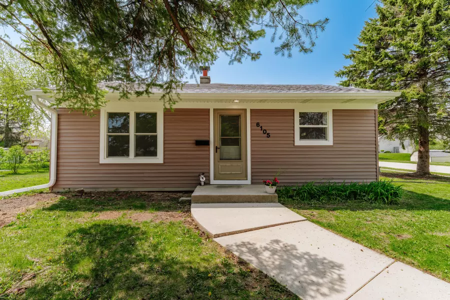 6105 S Robert Ave, Cudahy, WI 53110