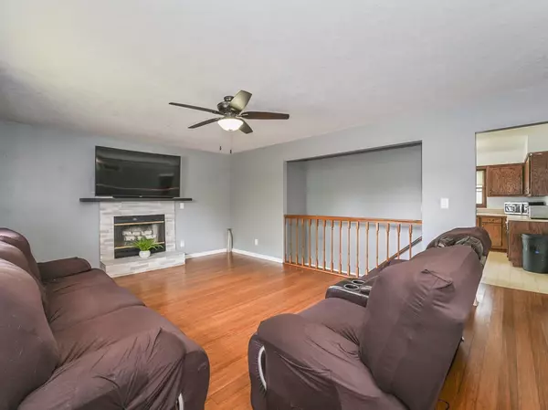 Waukesha, WI 53188,1050 S Grandview Blvd