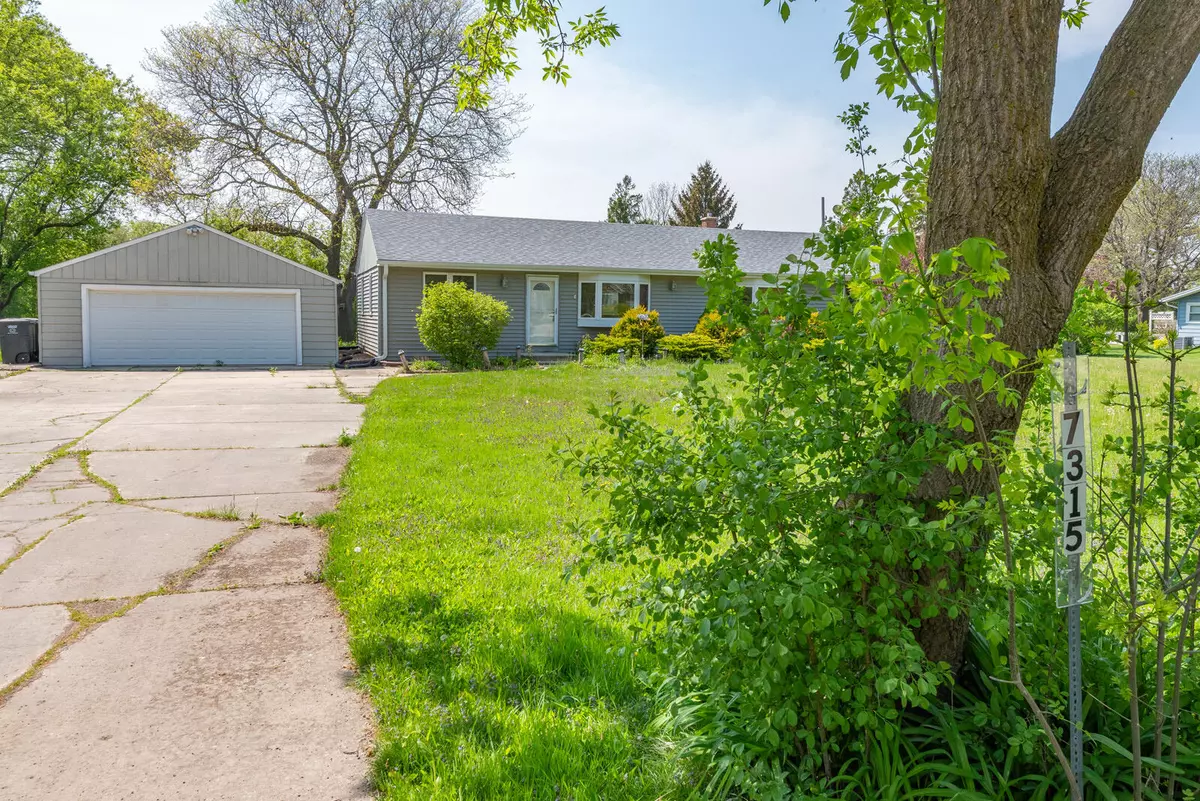 Franklin, WI 53132,7315 S 48th St