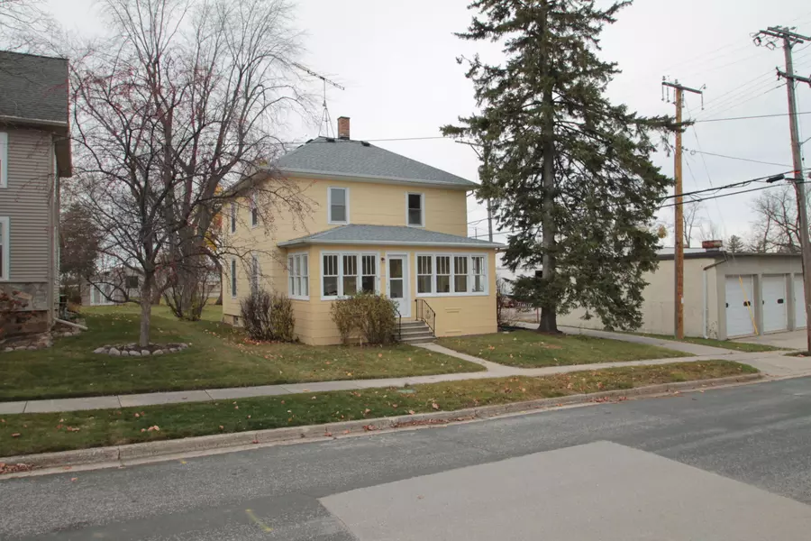 121 S Poplar St, Campbellsport, WI 53010