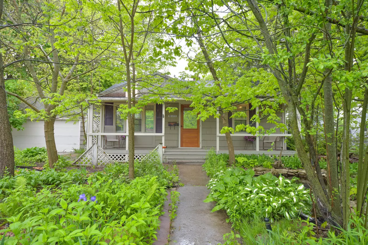 Cedarburg, WI 53012,W59N729 Highwood Dr