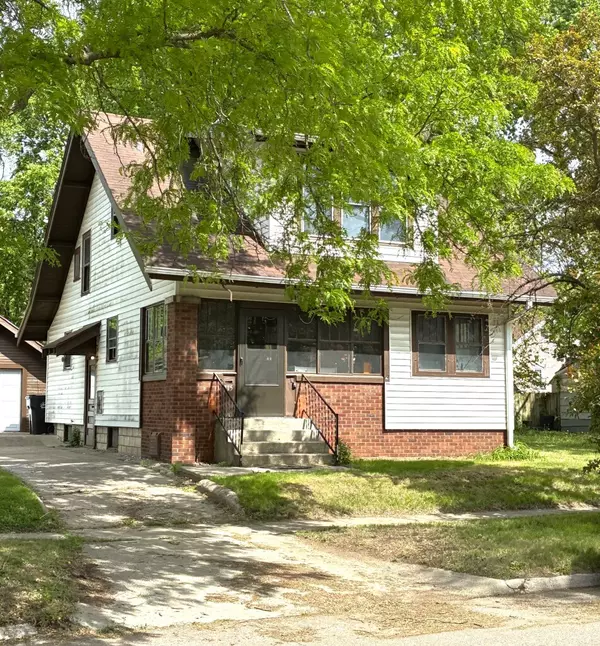 315 Moore St, Beloit, WI 53511