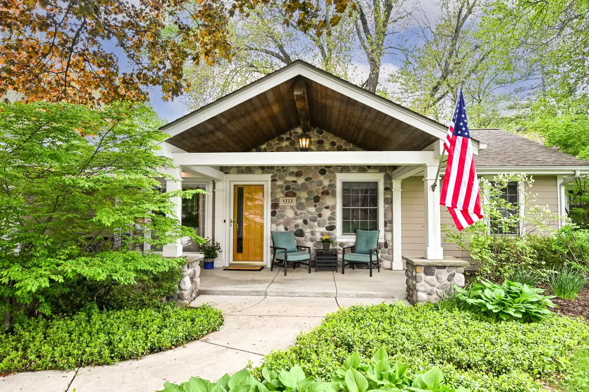 Wauwatosa, WI 53226,1333 N 120th St