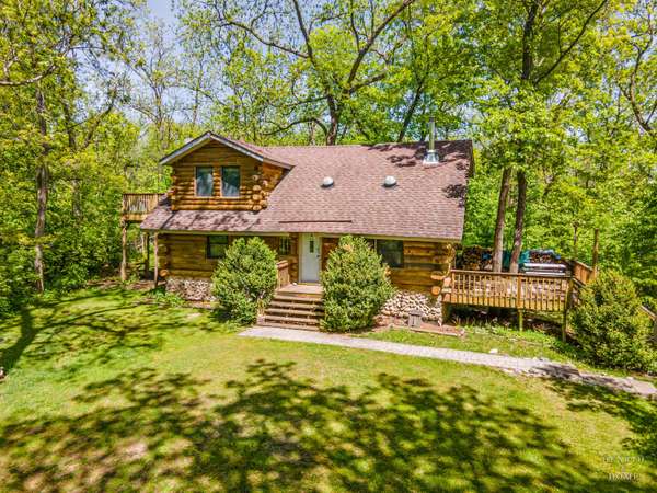 8753 Camp Lake Rd, Salem Lakes, WI 53168