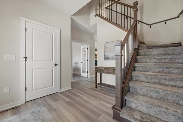 Waukesha, WI 53188,3741 Howell Oaks Dr