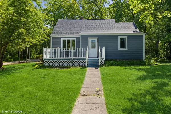 Lyons, WI 53147,3215 West Dr