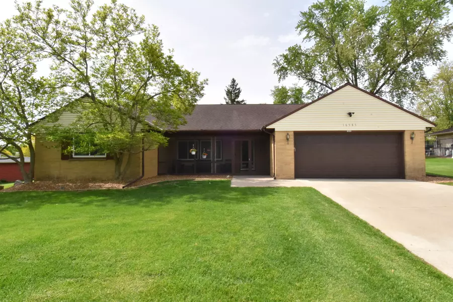 16585 W North Ave, Brookfield, WI 53005