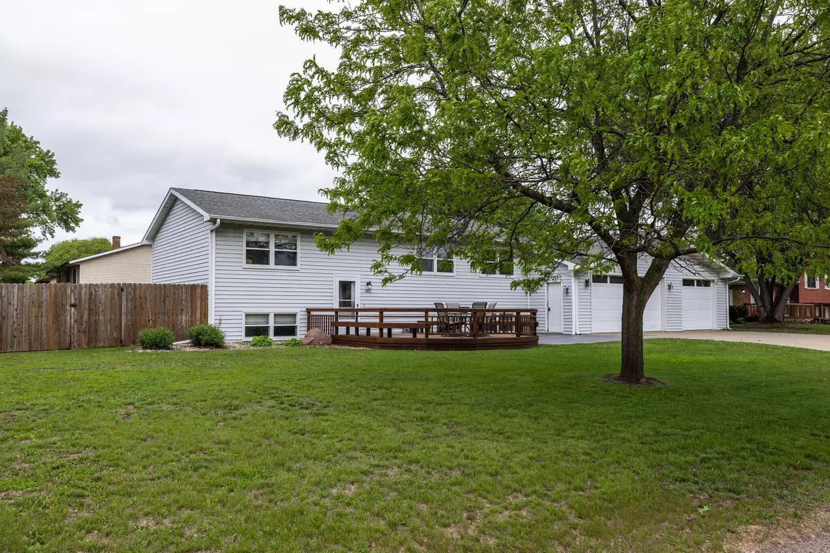 Rockland, WI 54653,602 Cardinal Ave