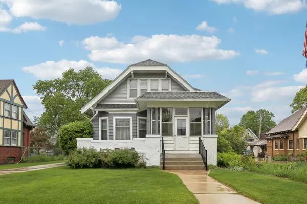 535 N 50th St Unit 537, Milwaukee, WI 53208