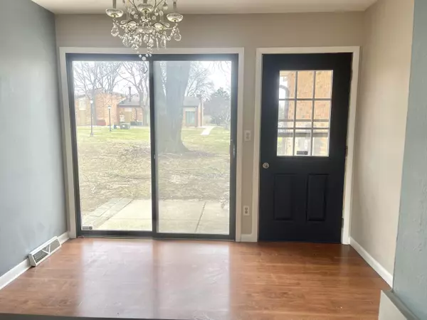 Milwaukee, WI 53223,8701 N 72nd St