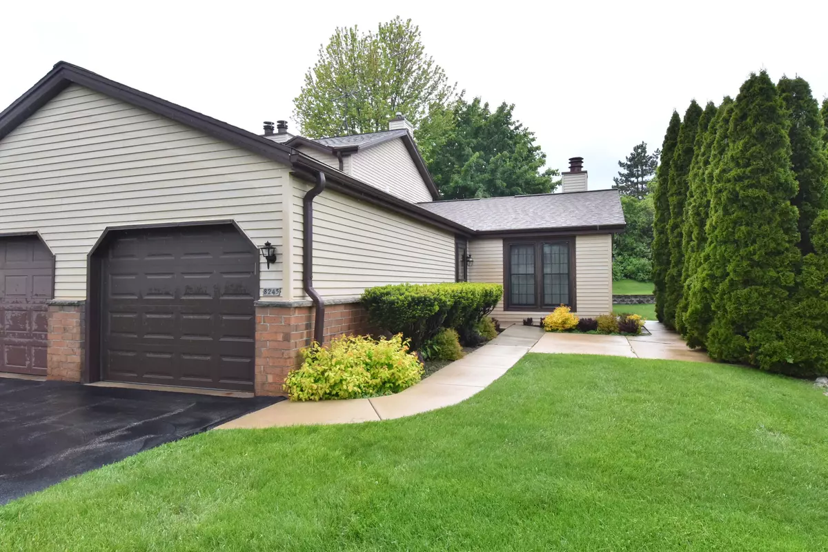 Franklin, WI 53132,8245 S Legend Dr