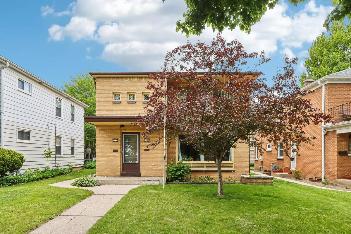 Milwaukee, WI 53222,3537 N 84th St