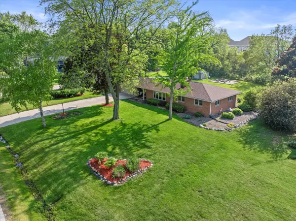 Hales Corners, WI 53130,6207 S 123rd St