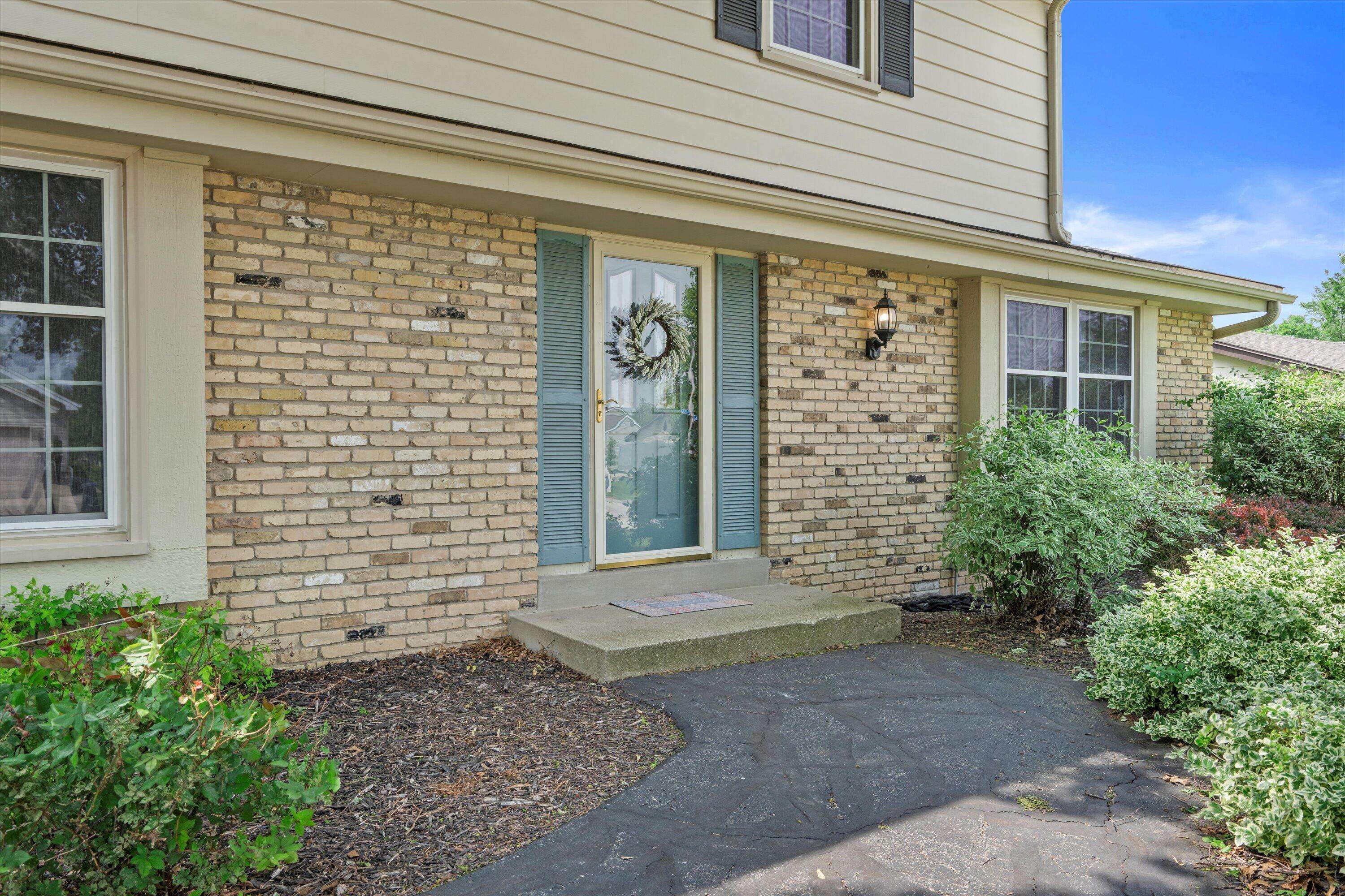 Franklin, WI 53132,8317 S 42nd St